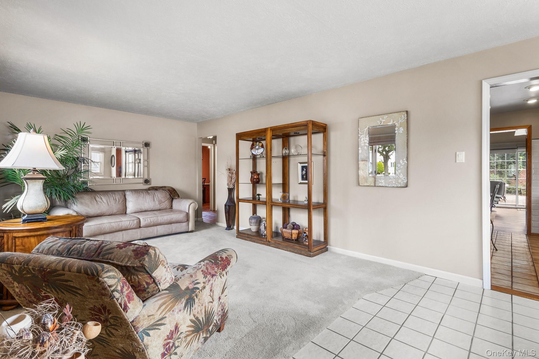 Single Family Stewart Avenue  Nassau County, NY 11714, MLS-1043040-5