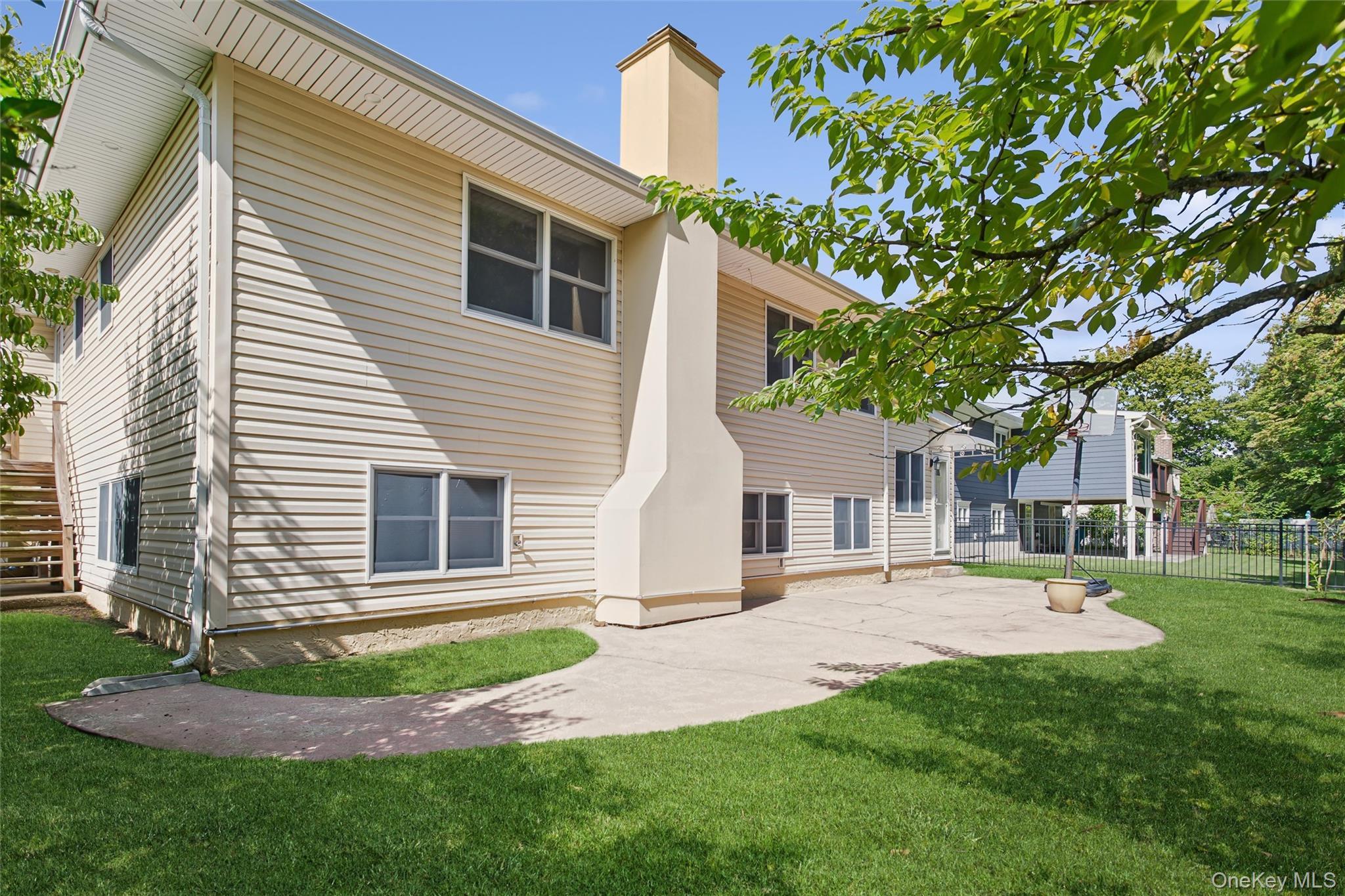Single Family Fordham Lane  Nassau County, NY 11598, MLS-1043049-18