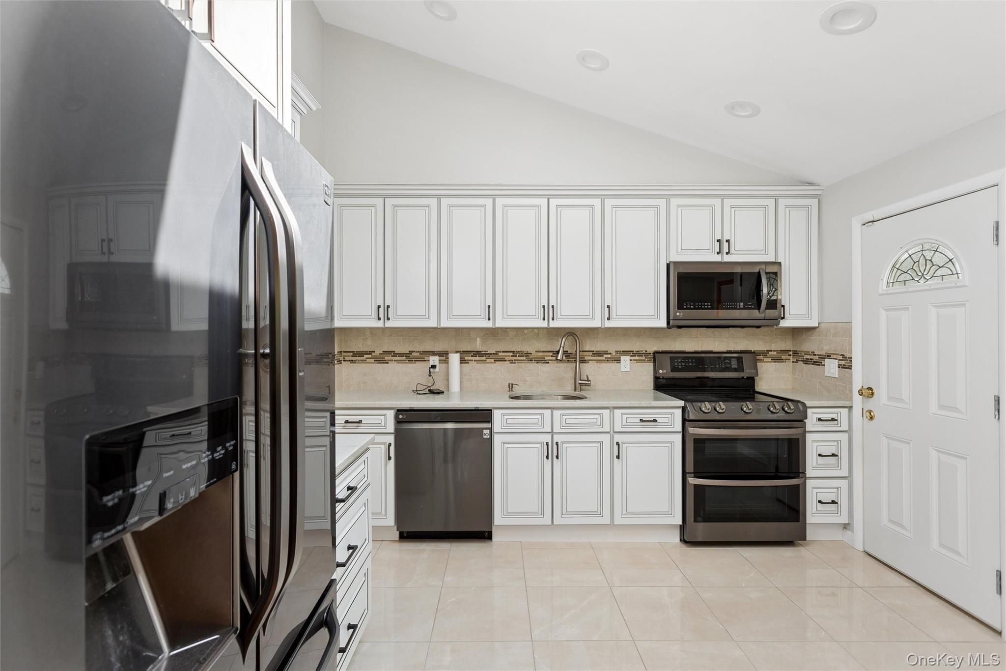 Single Family Fordham Lane  Nassau County, NY 11598, MLS-1043049-8