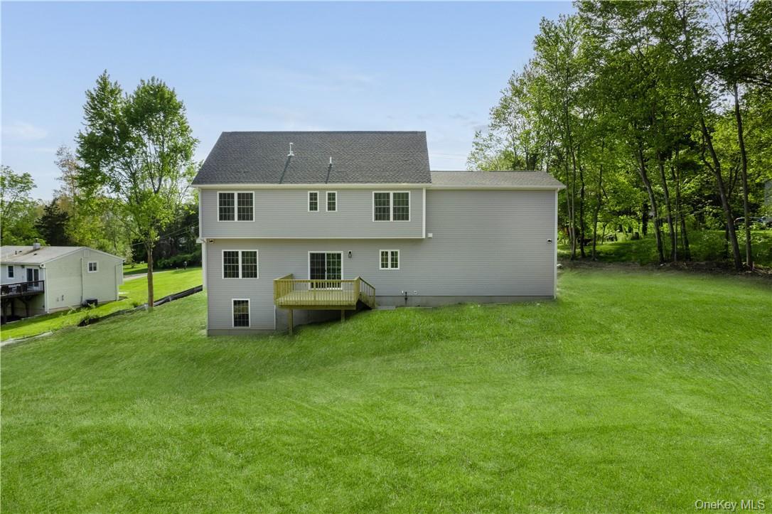 Single Family Red Oaks Mill Road Dutchess County, NY 12603, MLS-1043057-21