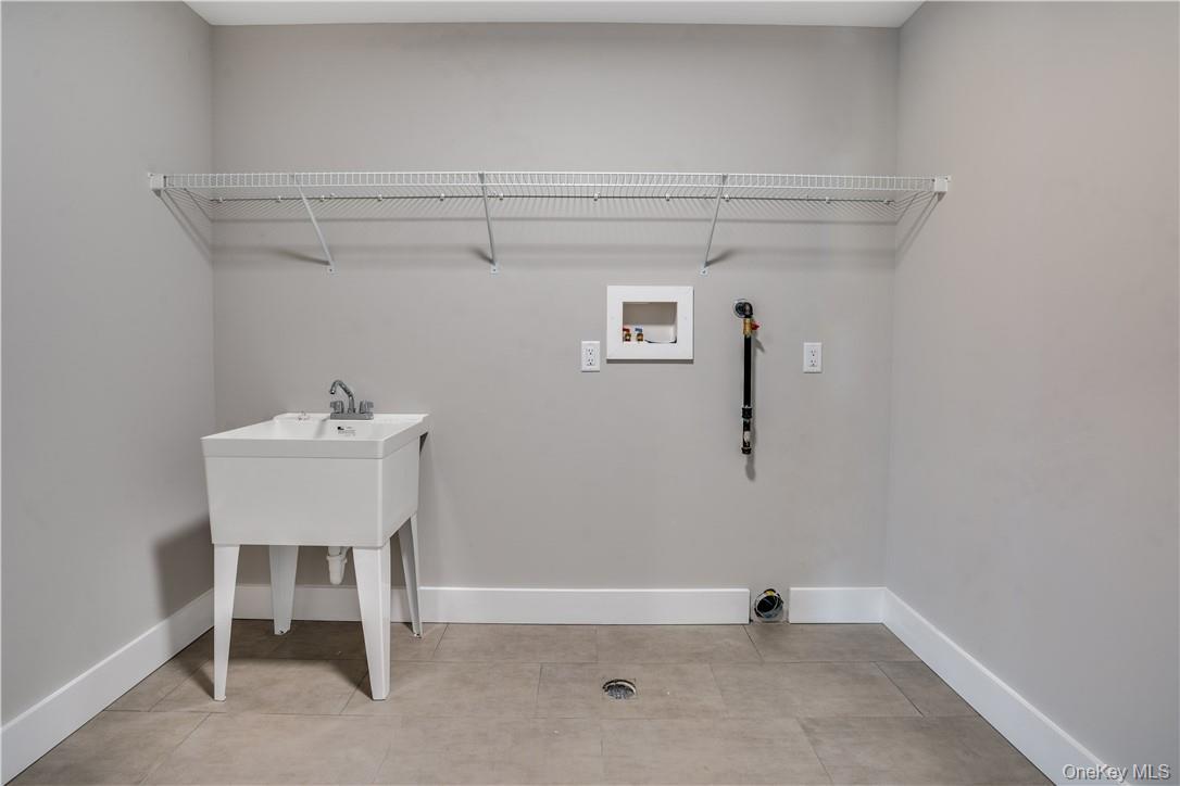 Single Family Kinkead Lane  Dutchess County, NY 12603, MLS-1043061-29