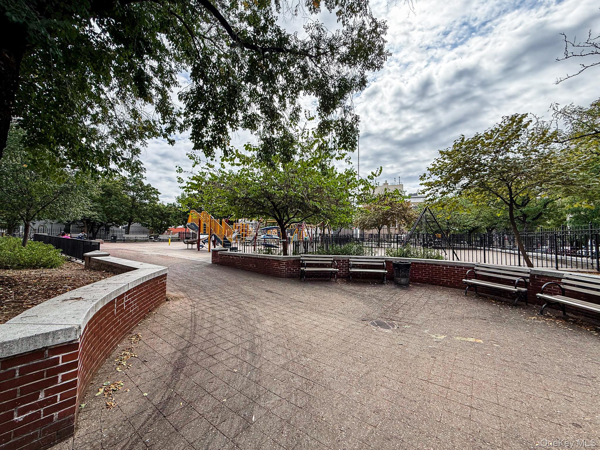 Single Family 34th Avenue  Queens, NY 11368, MLS-1043072-9
