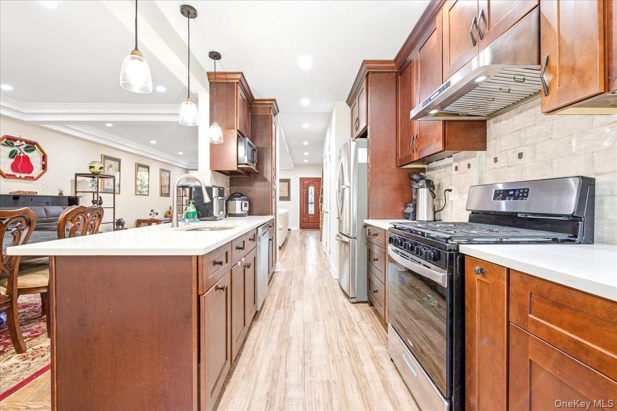 Single Family Harrow Street Queens, NY 11375, MLS-1043073-16