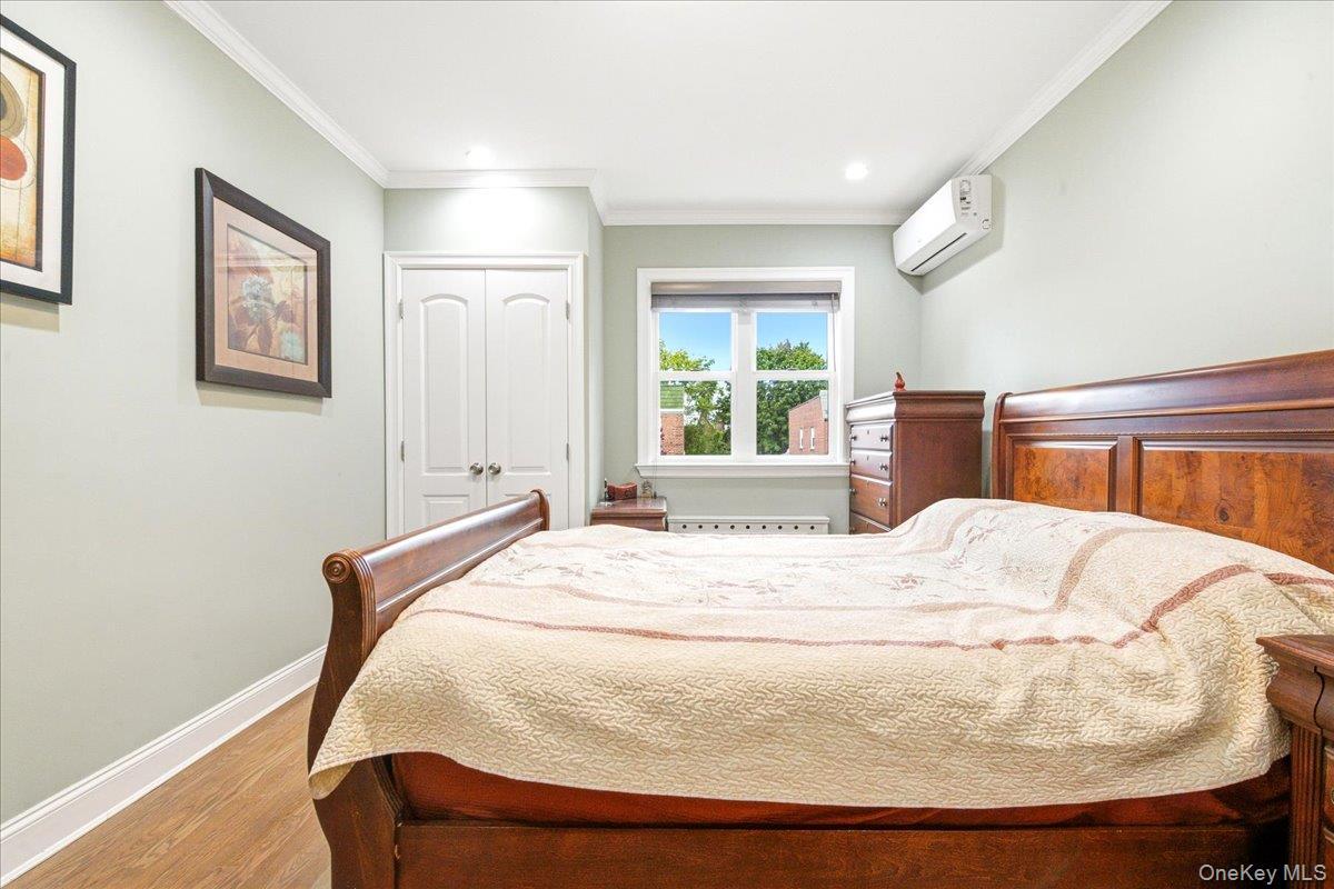 Single Family Harrow Street Queens, NY 11375, MLS-1043073-25