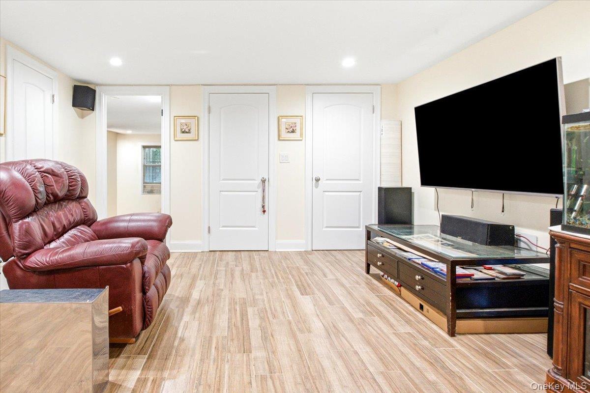 Single Family Harrow Street Queens, NY 11375, MLS-1043073-34