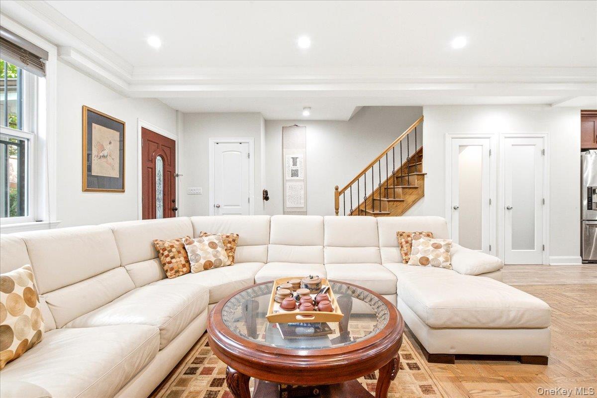 Single Family Harrow Street Queens, NY 11375, MLS-1043073-6