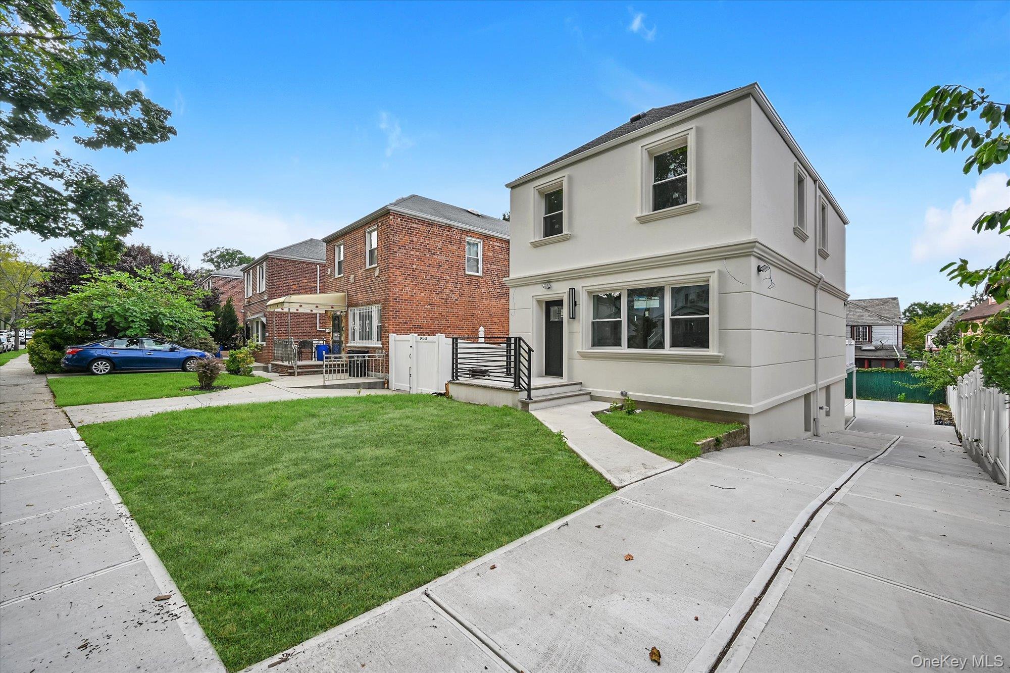 Single Family Hoover Avenue Queens, NY 11435, MLS-1043081-16