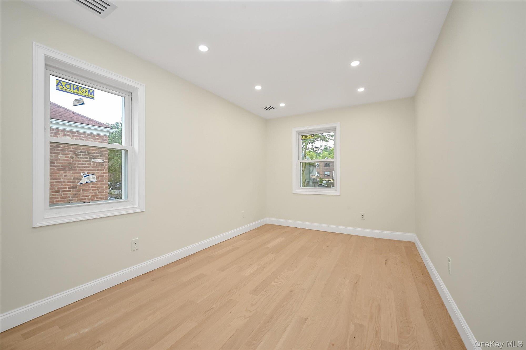 Single Family Hoover Avenue Queens, NY 11435, MLS-1043081-6