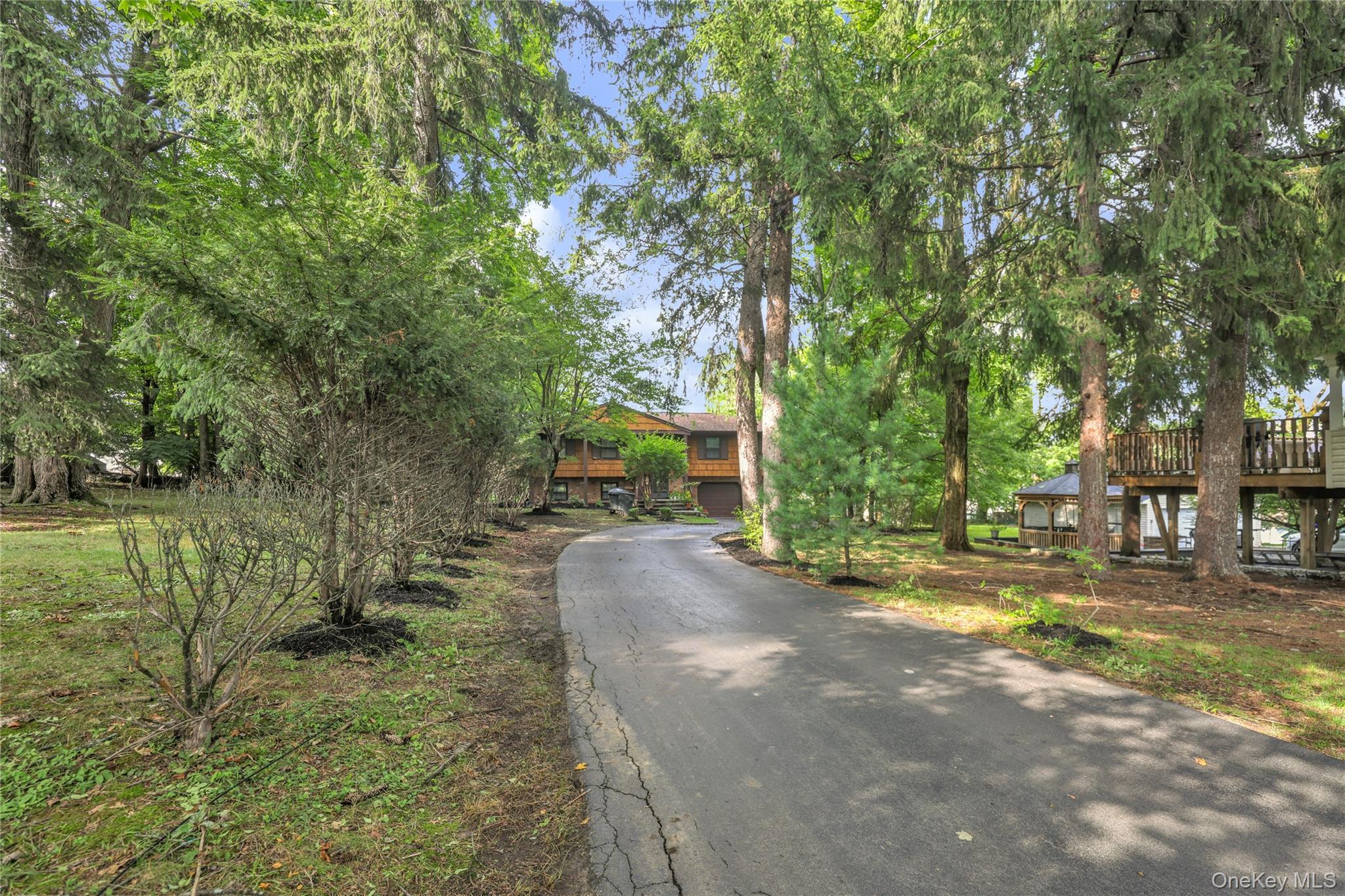 Single Family Arrow Lane Rockland County, NY 10956, MLS-1043082-12
