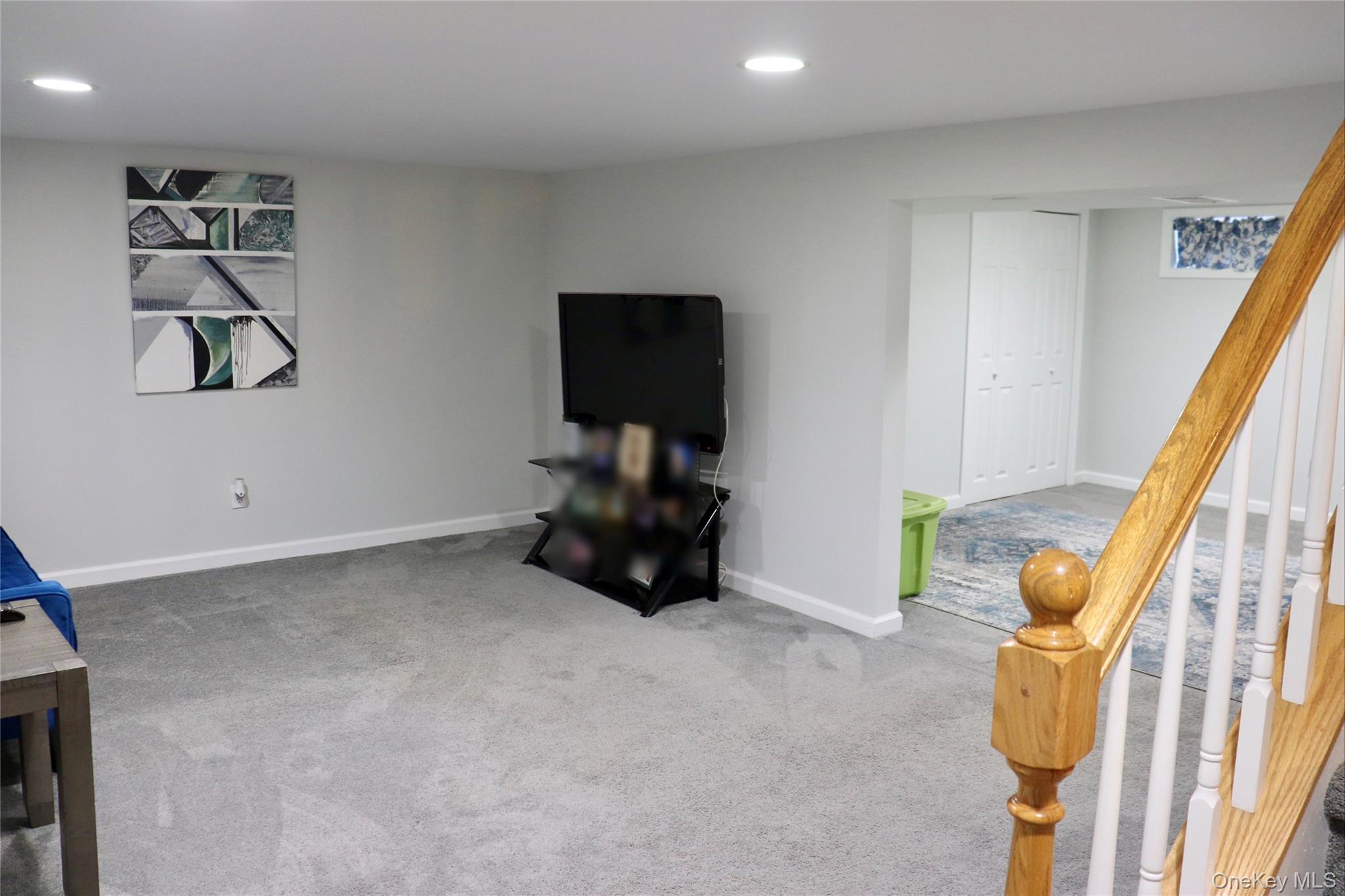 Single Family Prestwick Terrace Nassau County, NY 11542, MLS-1043084-16