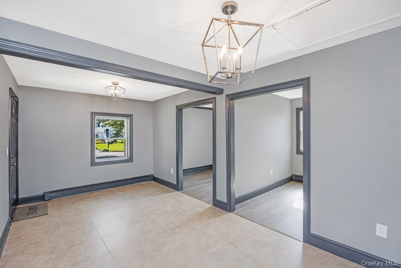 Single Family Ontario Street Suffolk County, NY 11776, MLS-1043085-25