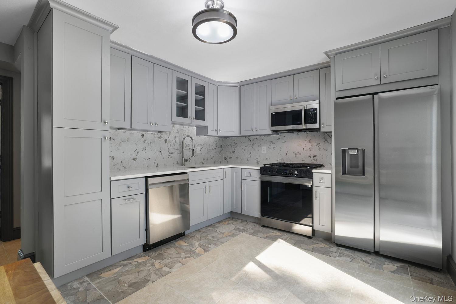 Single Family Ontario Street Suffolk County, NY 11776, MLS-1043085-4