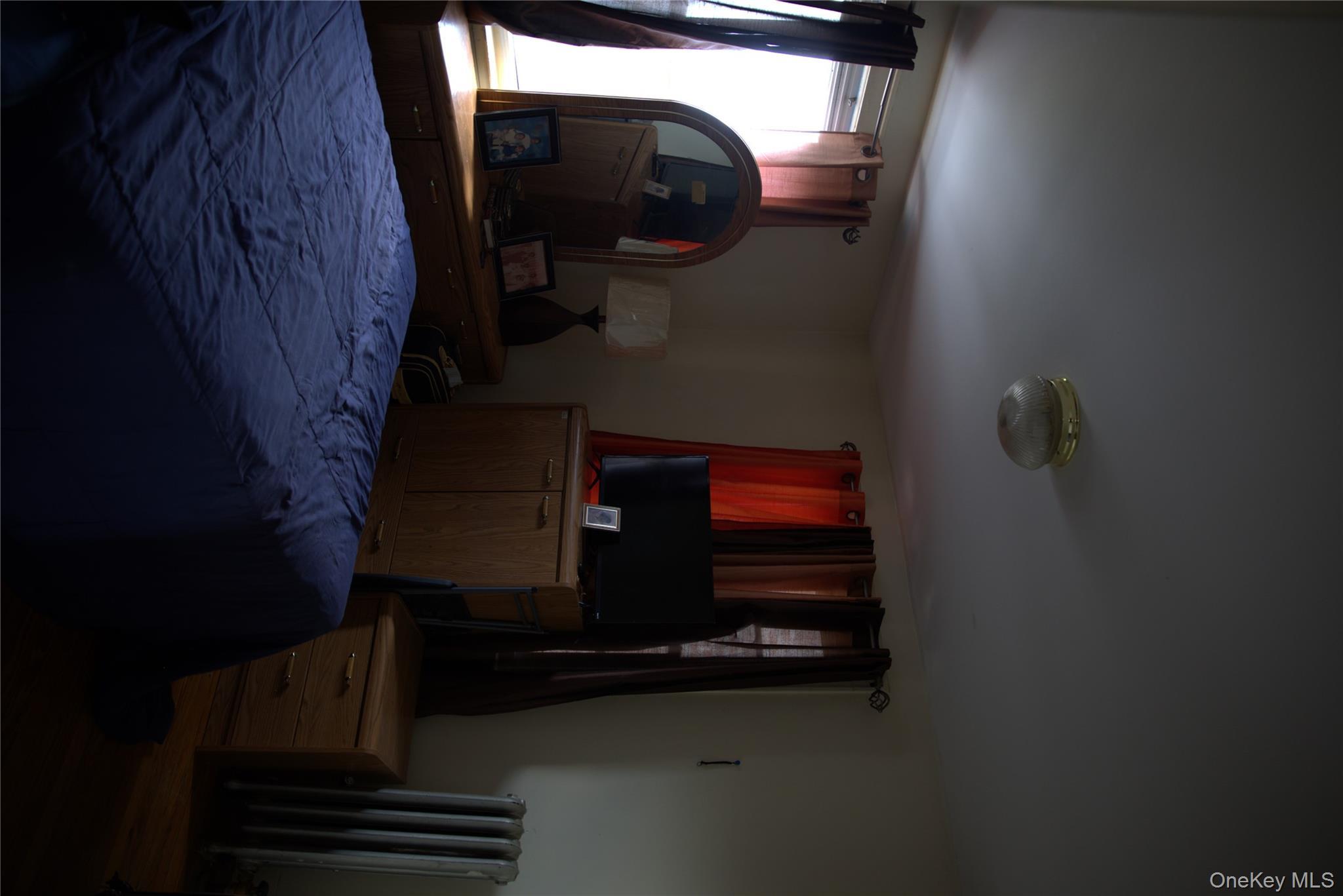 Single Family Se 199 Street Se Queens, NY 11412, MLS-1043100-24