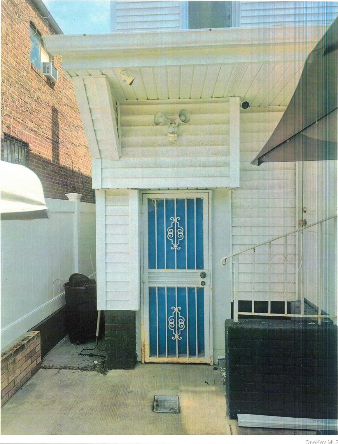Single Family Se 199 Street Se Queens, NY 11412, MLS-1043100-8
