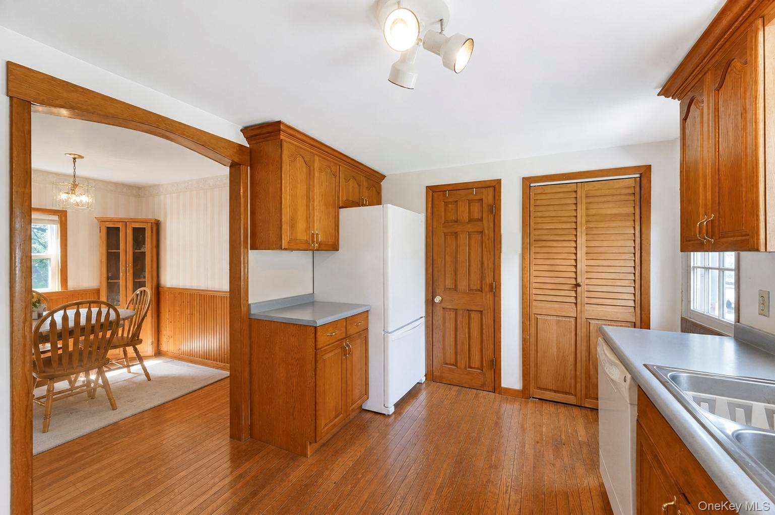 Single Family Boisseau Avenue Suffolk County, NY 11971, MLS-1043112-15