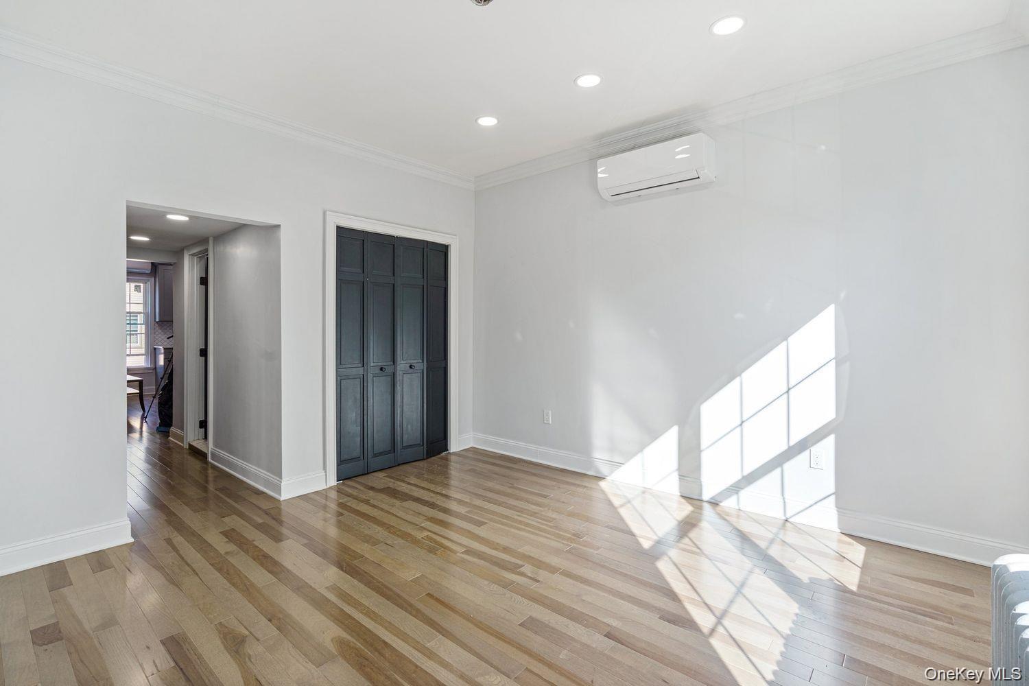 Apartment Elton Street Brooklyn, NY 11208, MLS-1043117-3