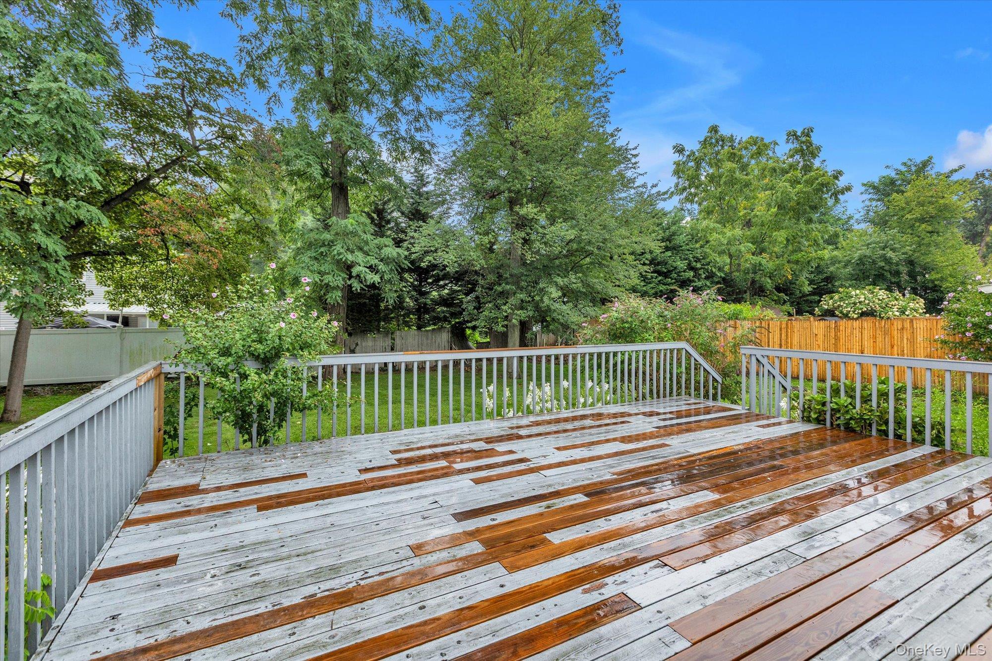 Single Family E 25th Street  Suffolk County, NY 11746, MLS-1043136-17