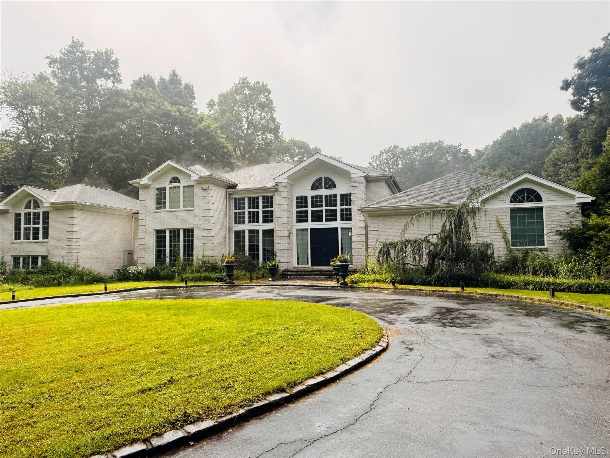 Single Family Evans Drive  Nassau County, NY 11545, MLS-1043149-2