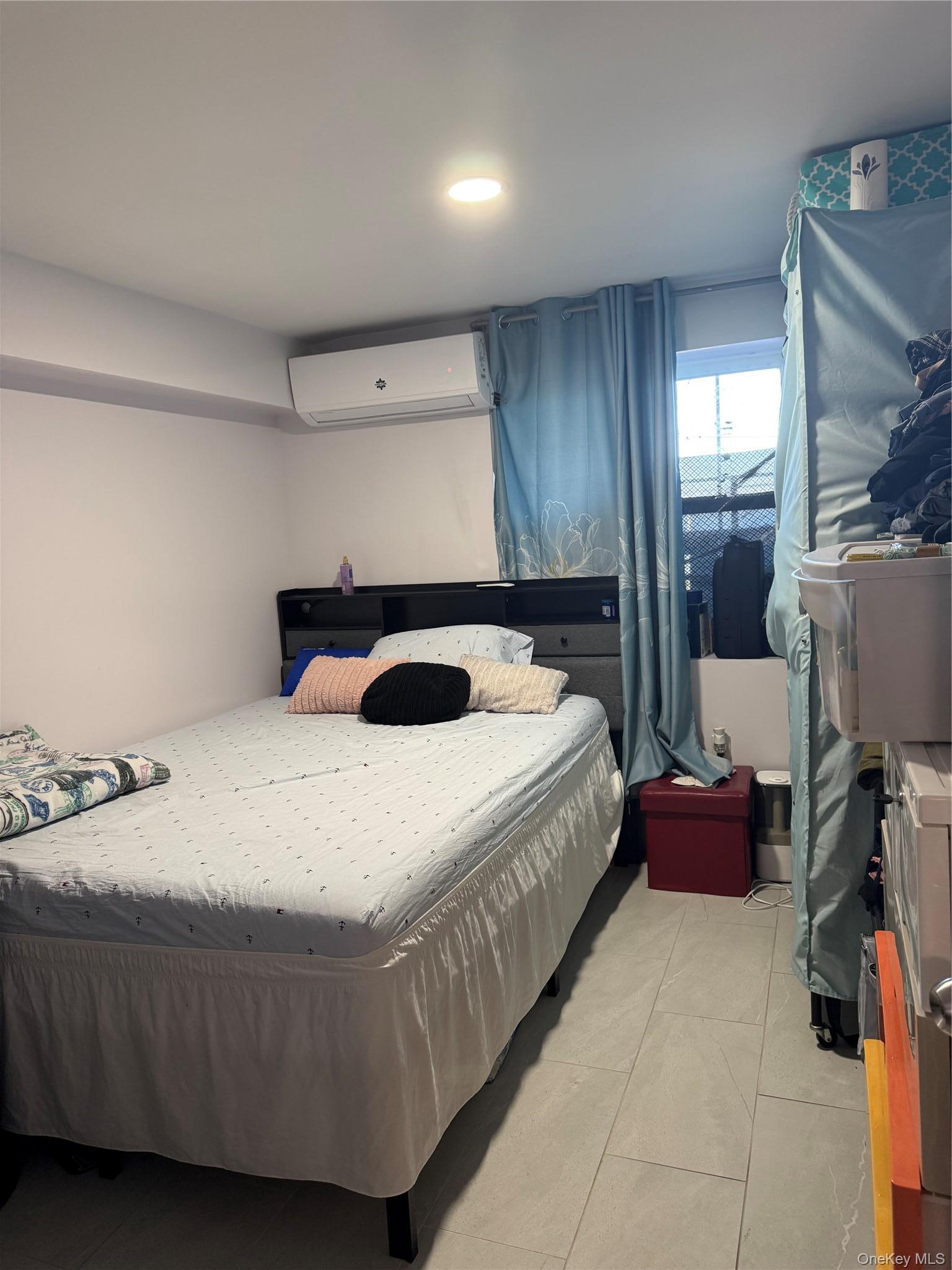 Single Family Taipei Court Queens, NY 11356, MLS-1043155-6