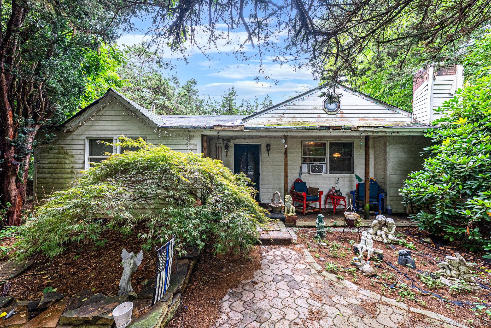 Single Family Dyke Road Suffolk County, NY 11733, MLS-1043169-19