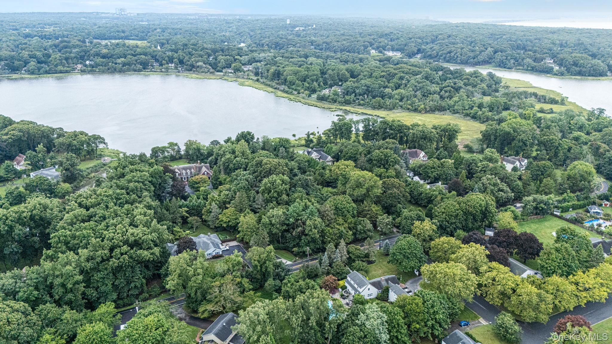 Single Family Dyke Road Suffolk County, NY 11733, MLS-1043169-3