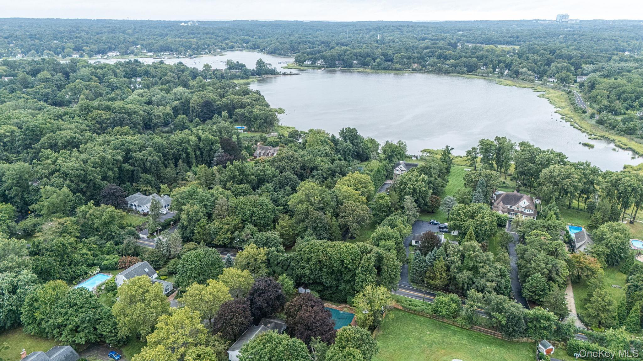 Single Family Dyke Road Suffolk County, NY 11733, MLS-1043169-4
