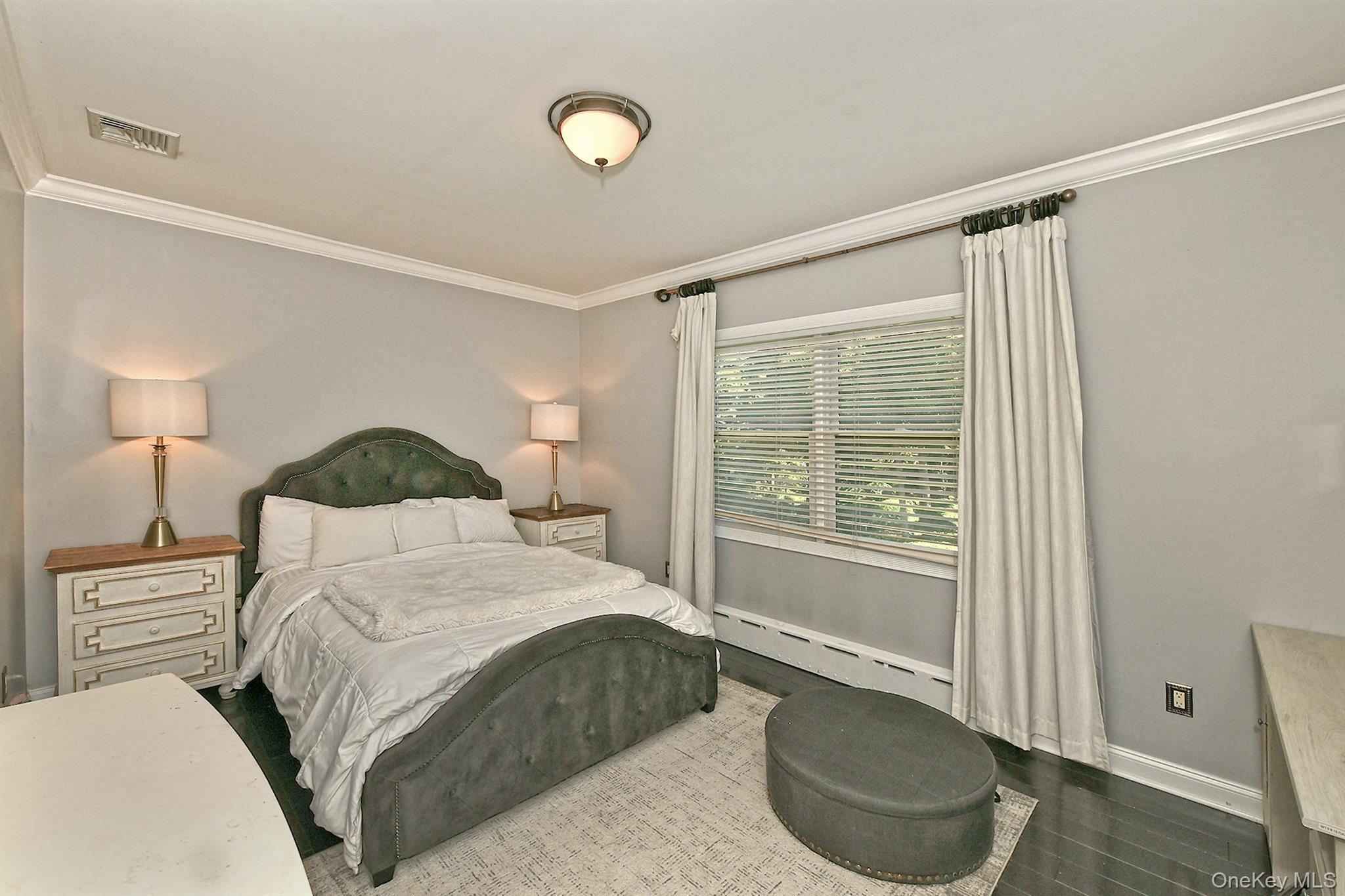 Single Family Sparrow Lane Suffolk County, NY 11743, MLS-1043174-20