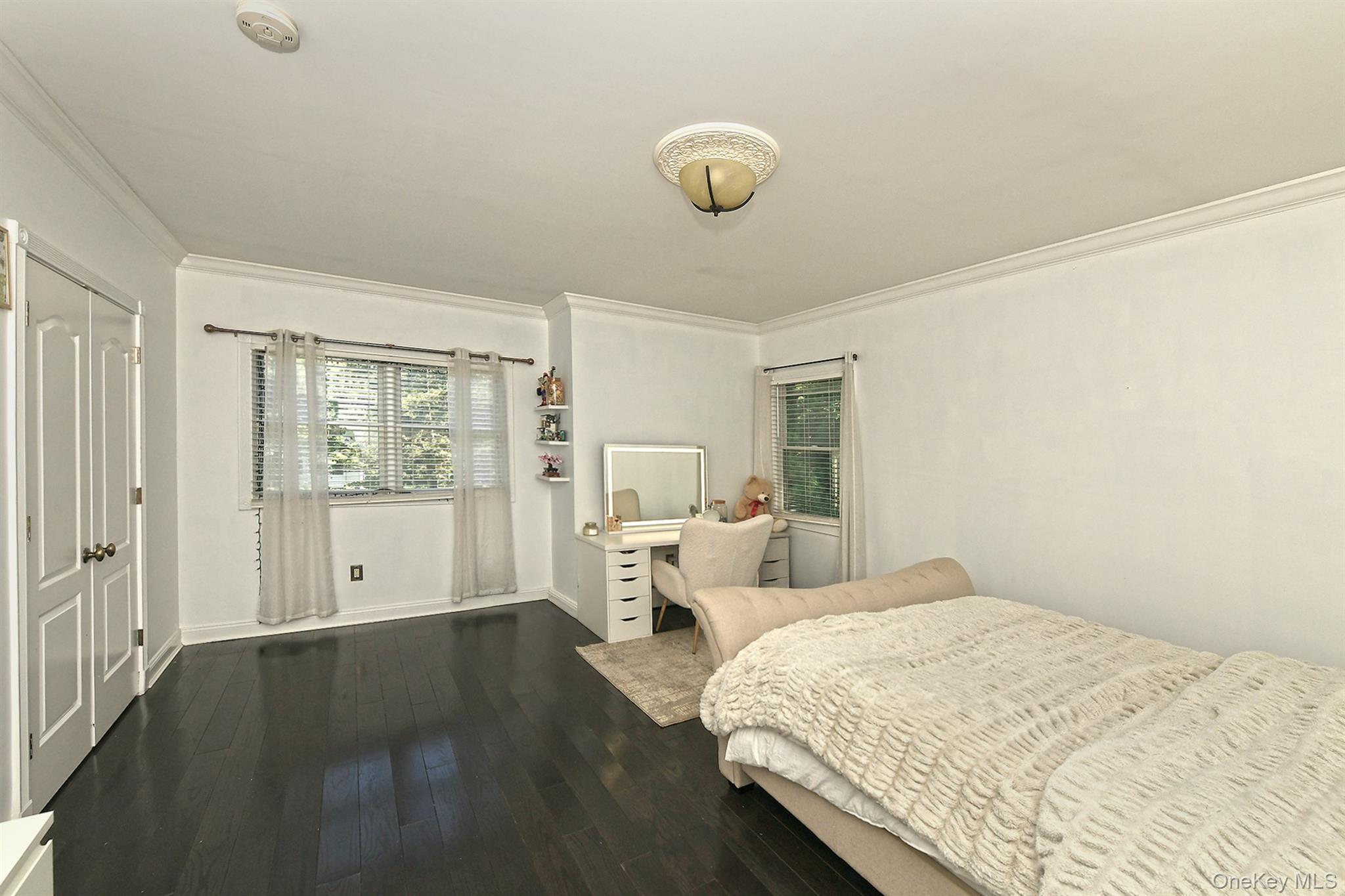 Single Family Sparrow Lane Suffolk County, NY 11743, MLS-1043174-21