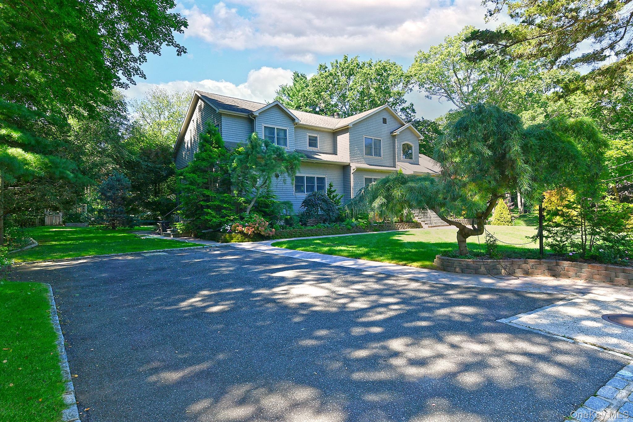 Single Family Sparrow Lane Suffolk County, NY 11743, MLS-1043174-3