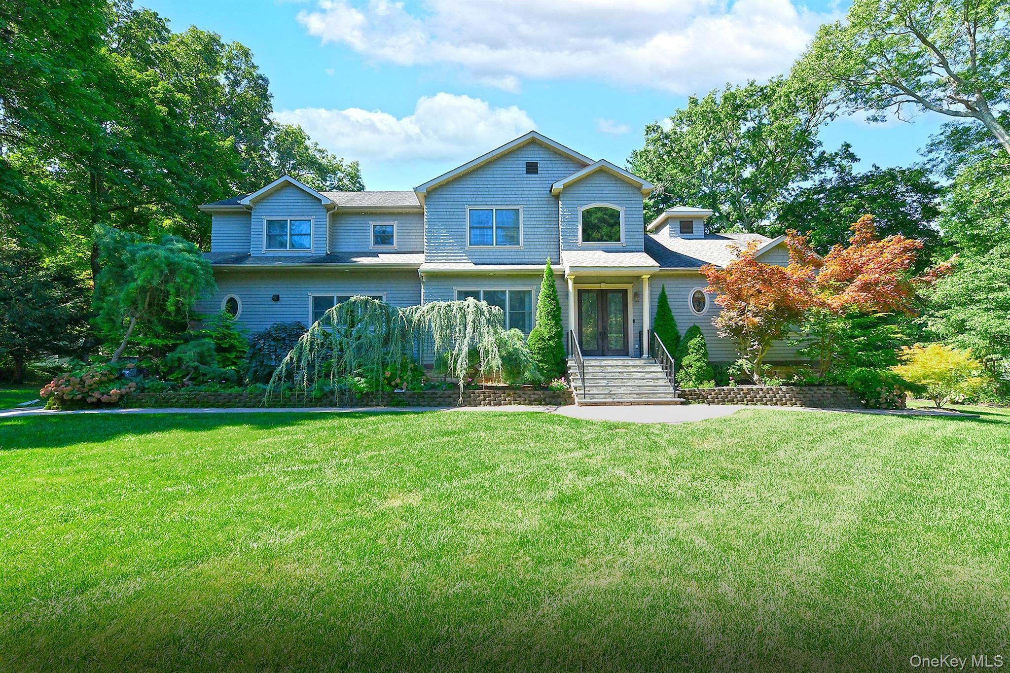 Single Family Sparrow Lane Suffolk County, NY 11743, MLS-1043174-4