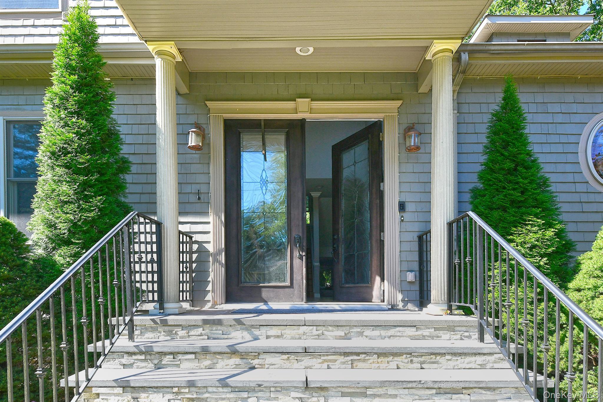 Single Family Sparrow Lane Suffolk County, NY 11743, MLS-1043174-5
