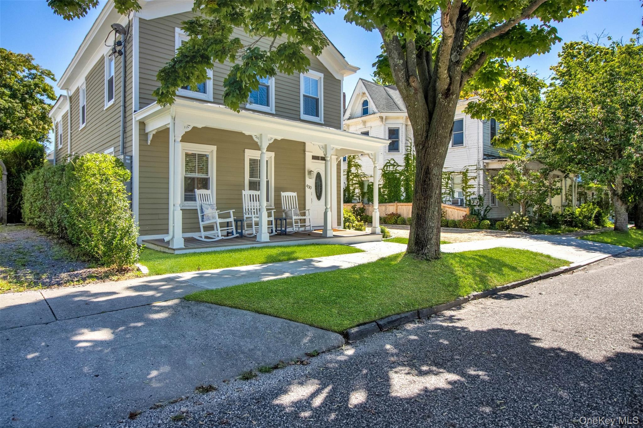 Single Family 1st Street  Suffolk County, NY 11944, MLS-1043177-23