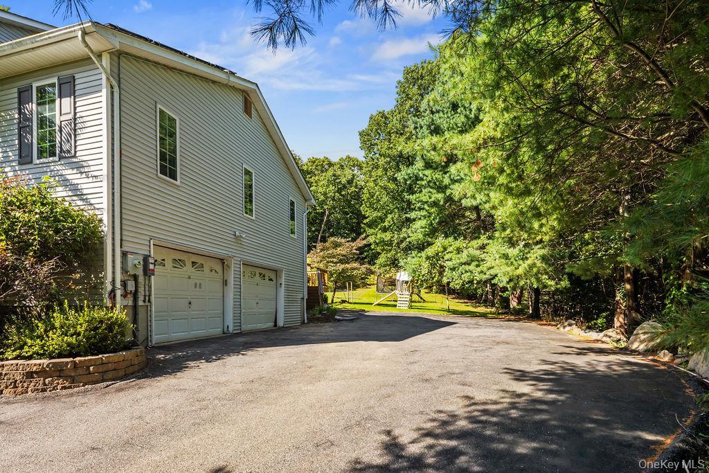 Single Family Parkside Court Rockland County, NY 10970, MLS-1043182-32