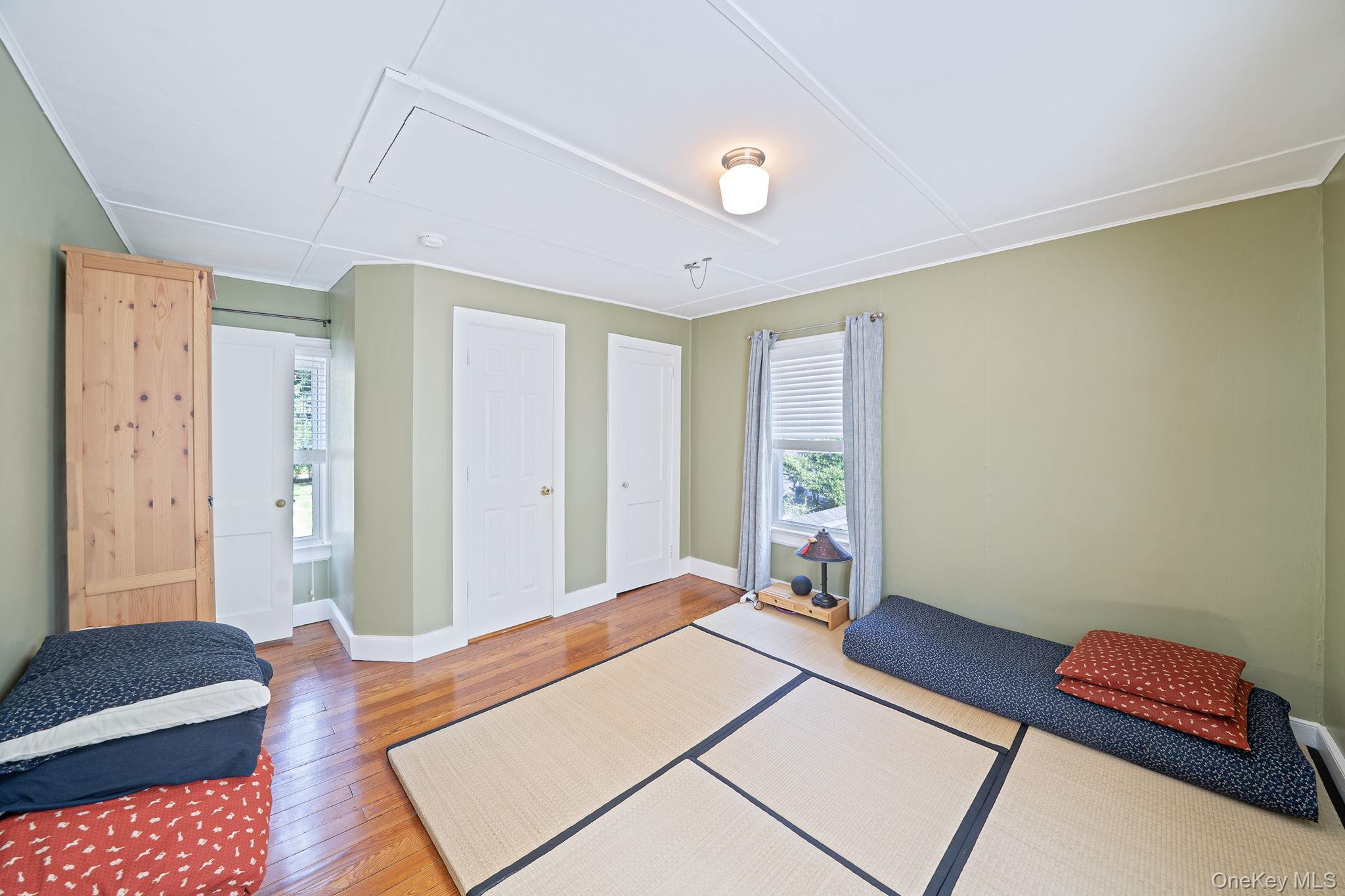 Single Family Quaker Path  Suffolk County, NY 11733, MLS-1043191-20