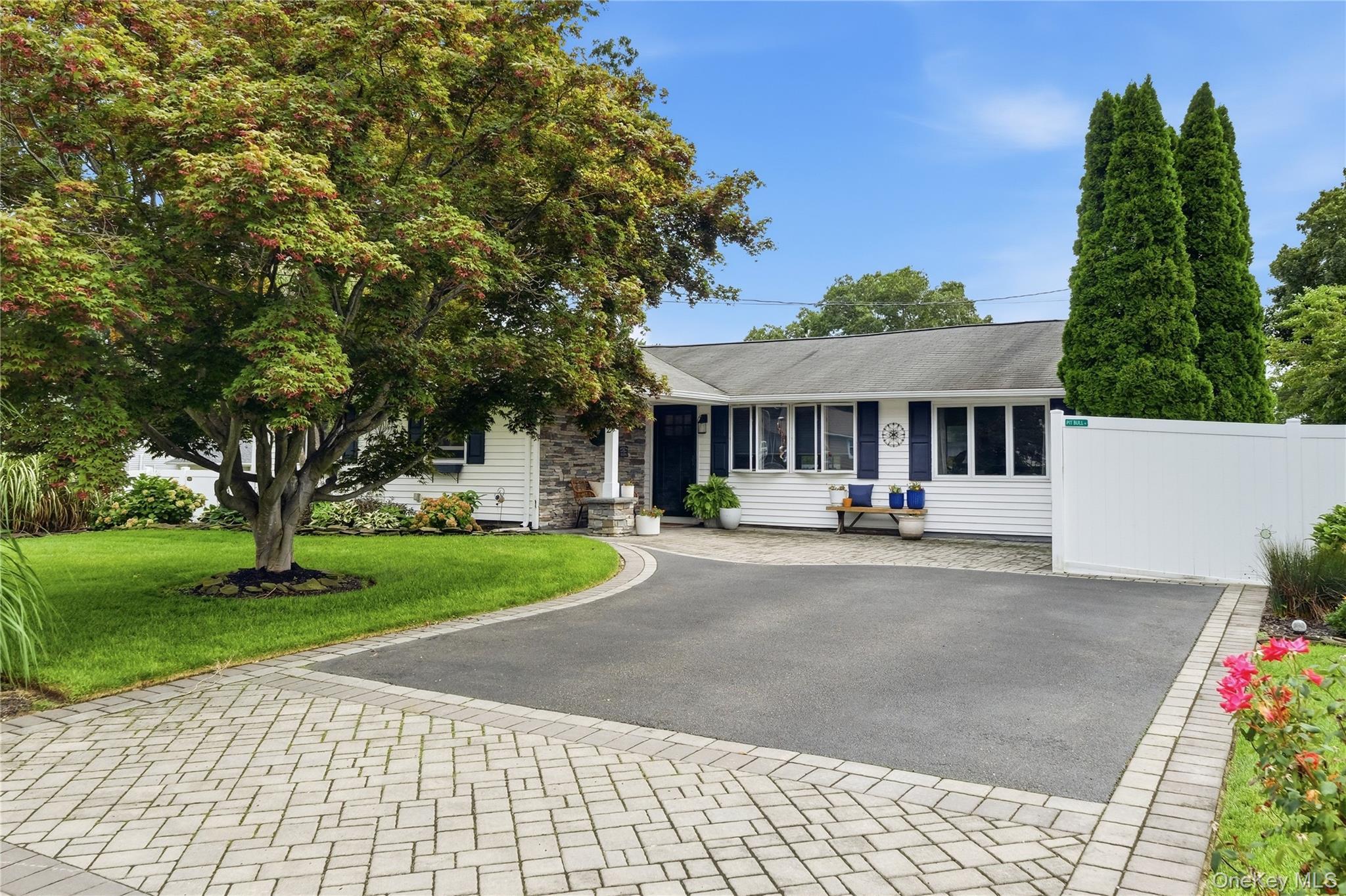 Single Family Mount Wilson Avenue  Suffolk County, NY 11738, MLS-1043199-3