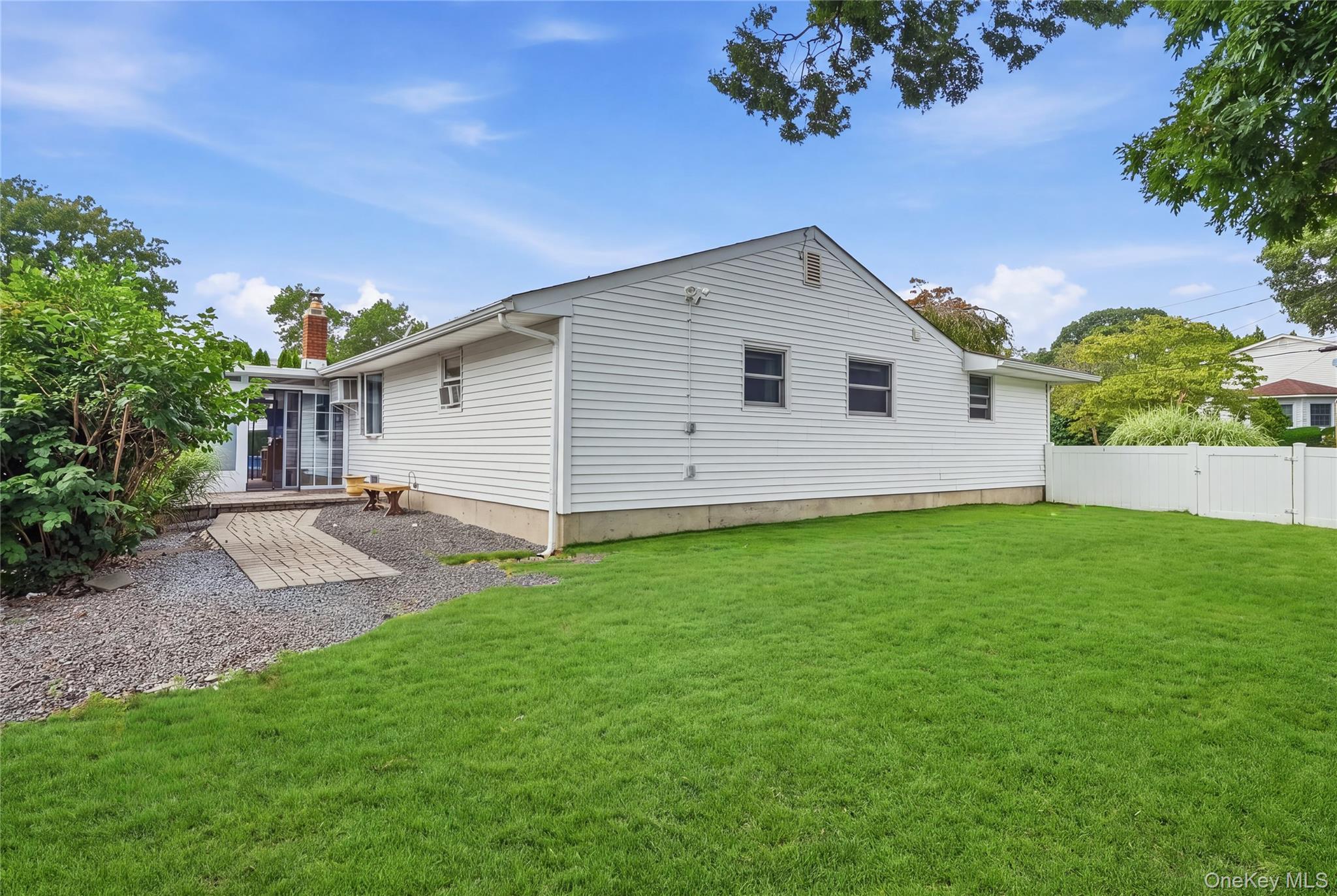 Single Family Mount Wilson Avenue  Suffolk County, NY 11738, MLS-1043199-33