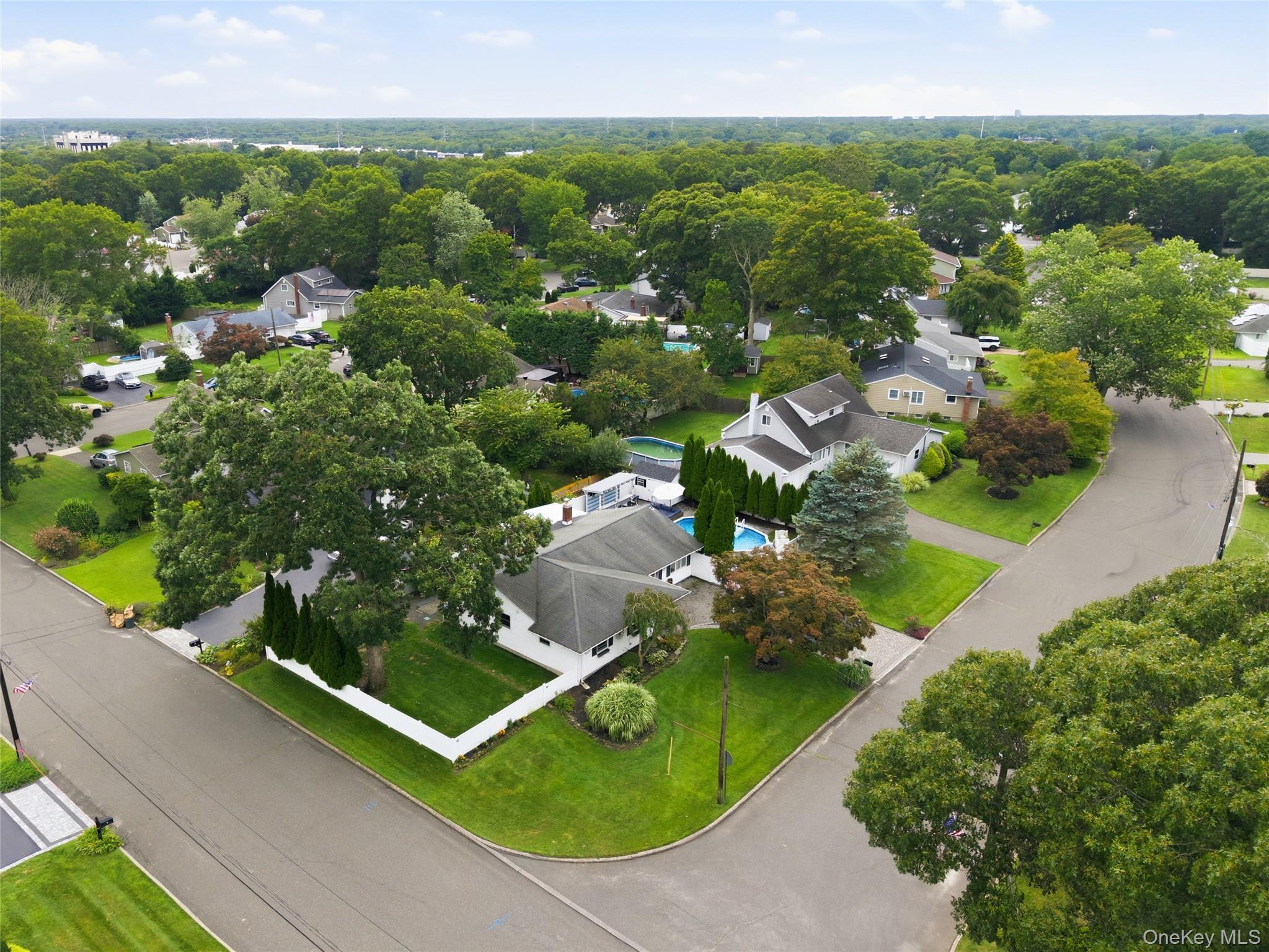 Single Family Mount Wilson Avenue  Suffolk County, NY 11738, MLS-1043199-41