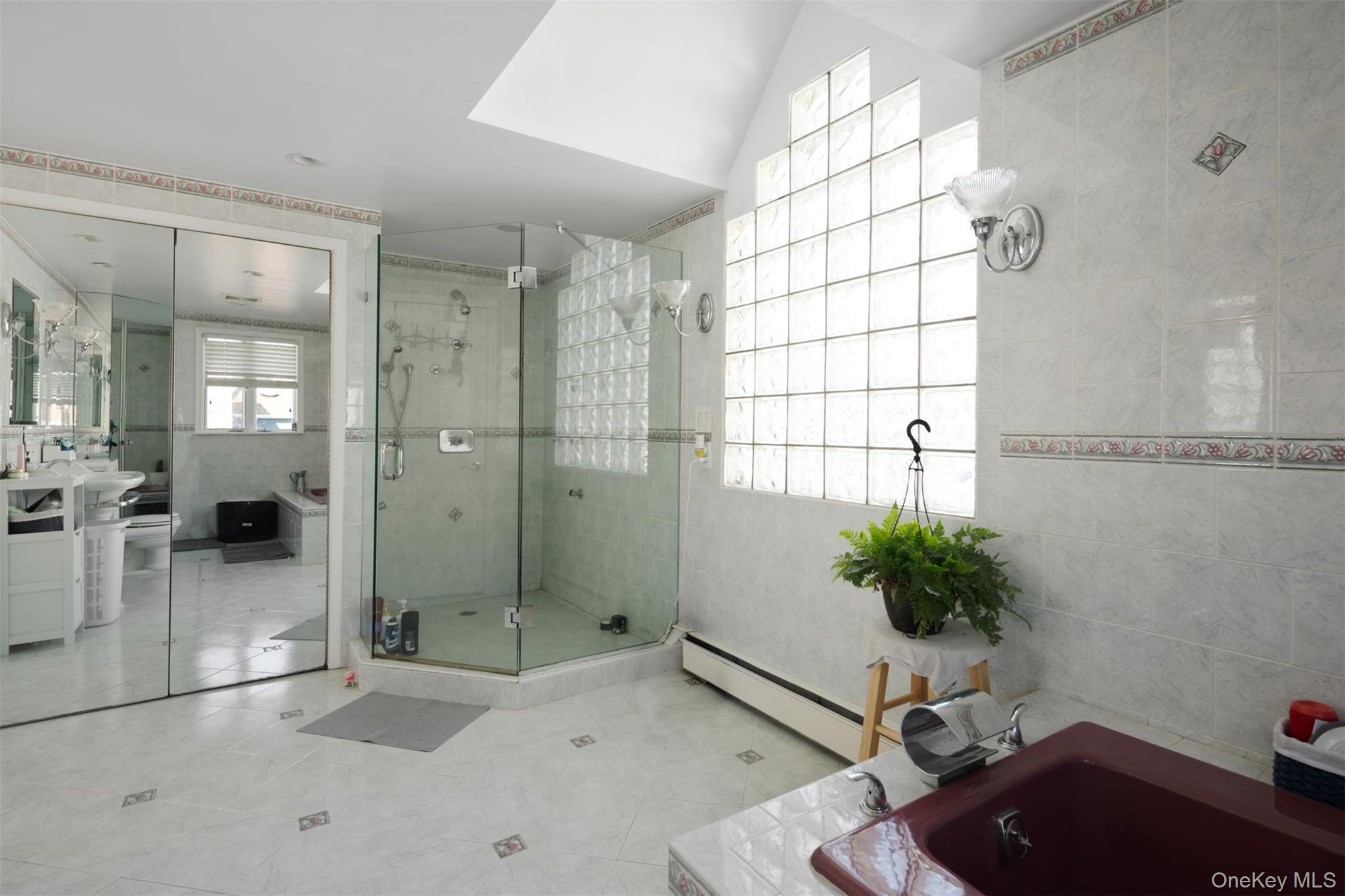 Single Family W 10th Road Queens, NY 11693, MLS-1043209-16