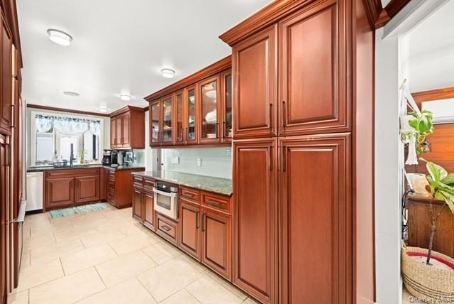 Single Family W 10th Road Queens, NY 11693, MLS-1043209-7