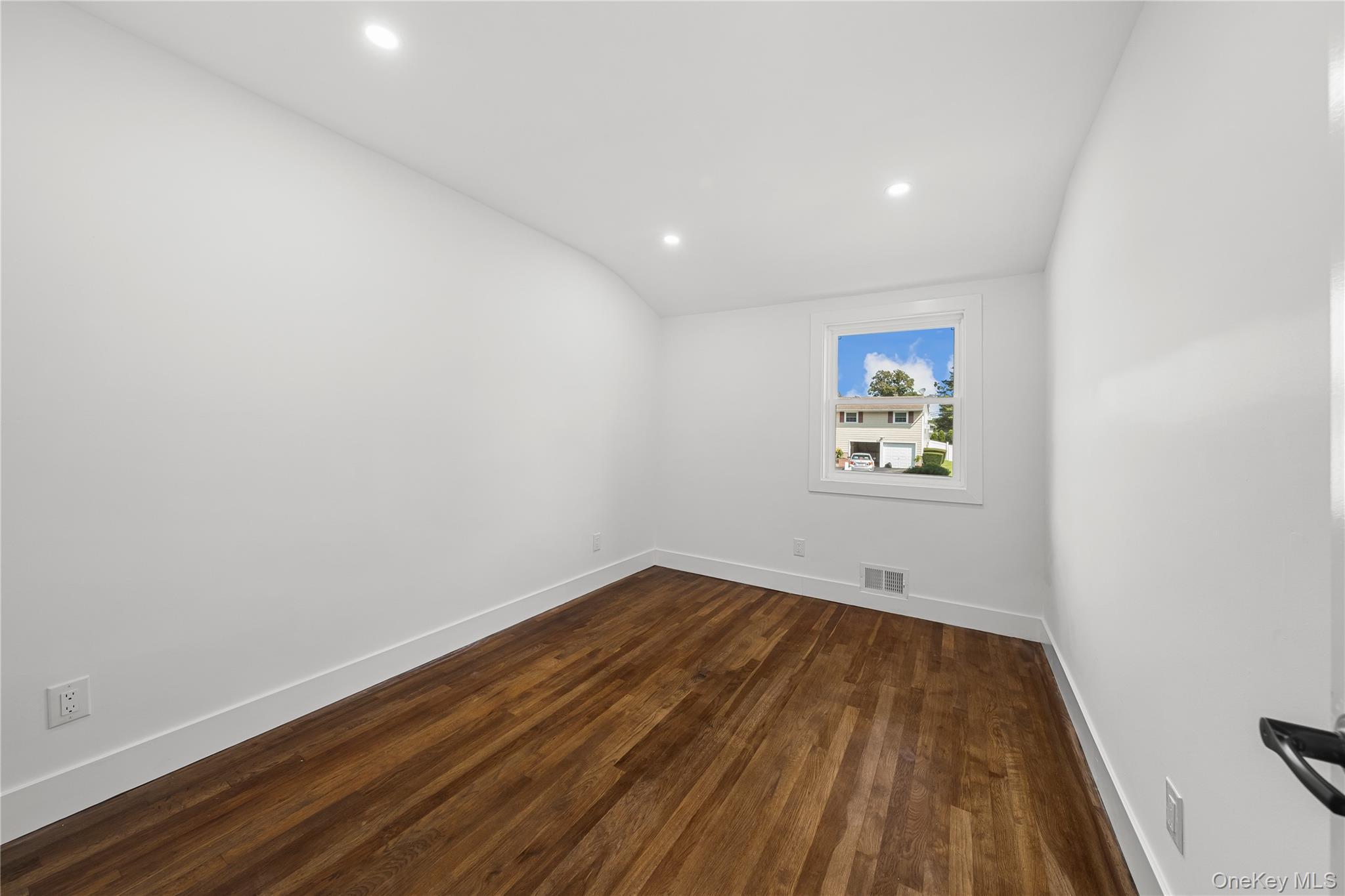 Single Family Rita Crescent Suffolk County, NY 11725, MLS-1043210-17
