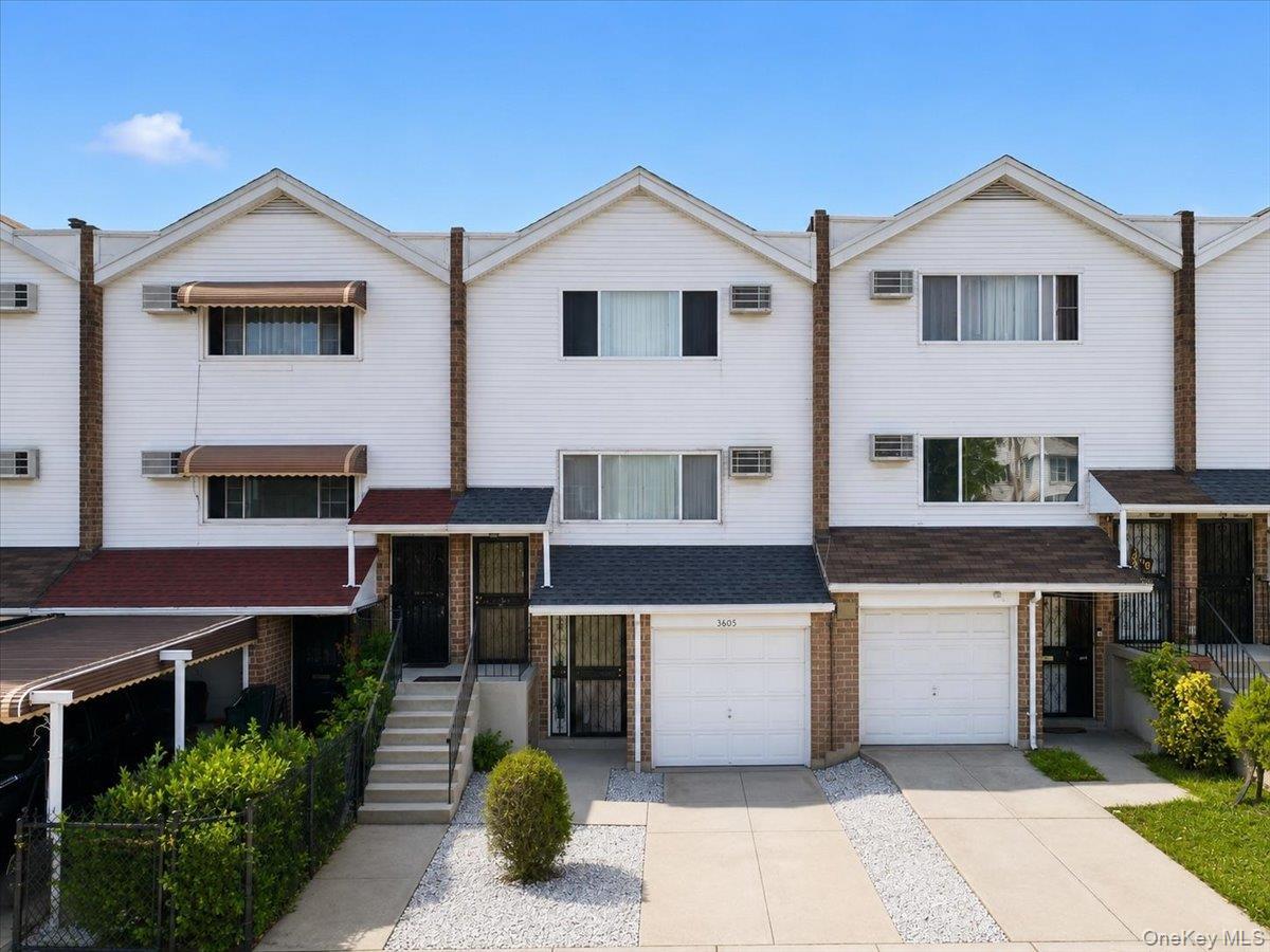 Single Family Boller Avenue Bronx, NY 10466, MLS-1043226-28