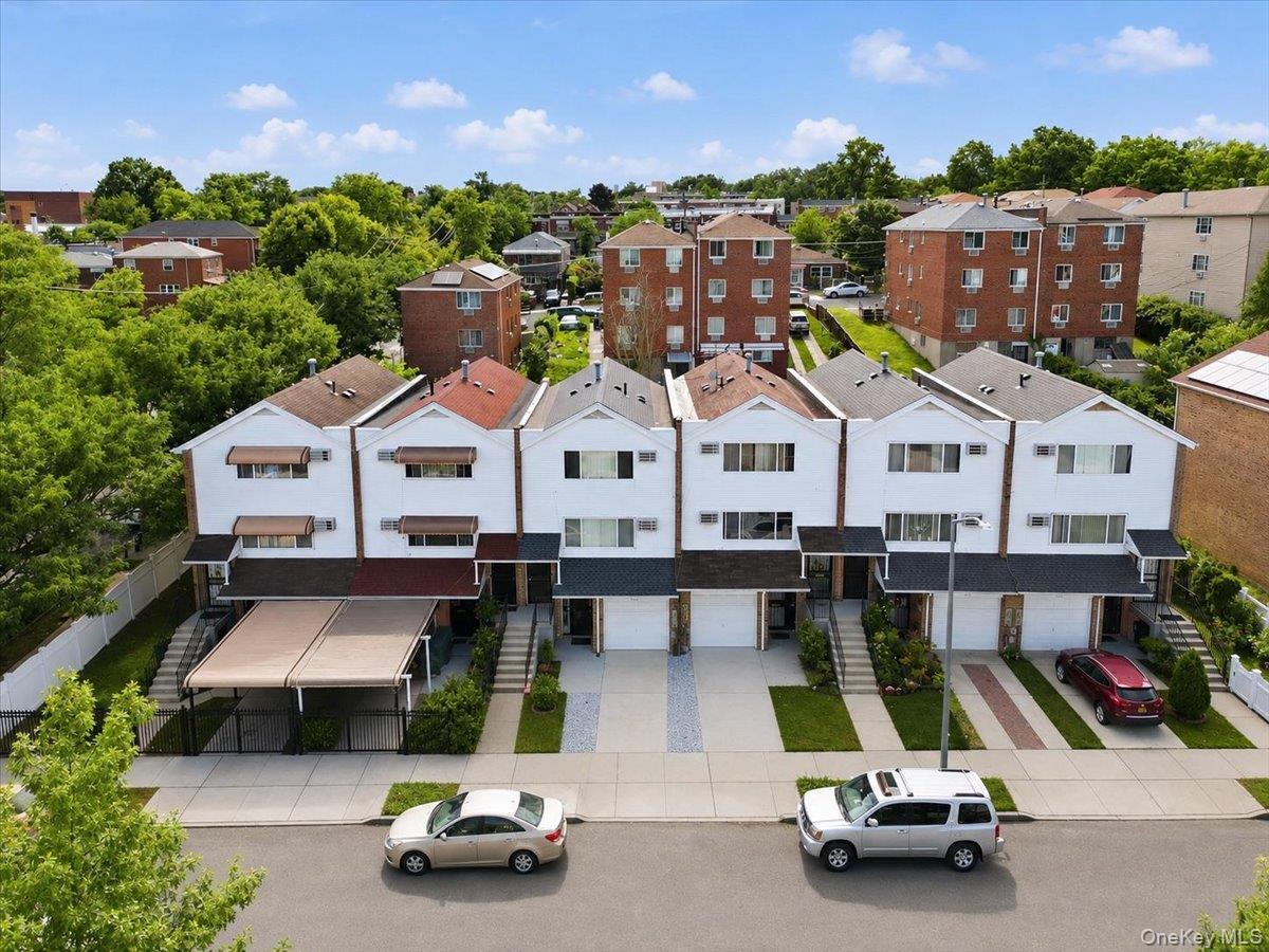 Single Family Boller Avenue Bronx, NY 10466, MLS-1043226-31