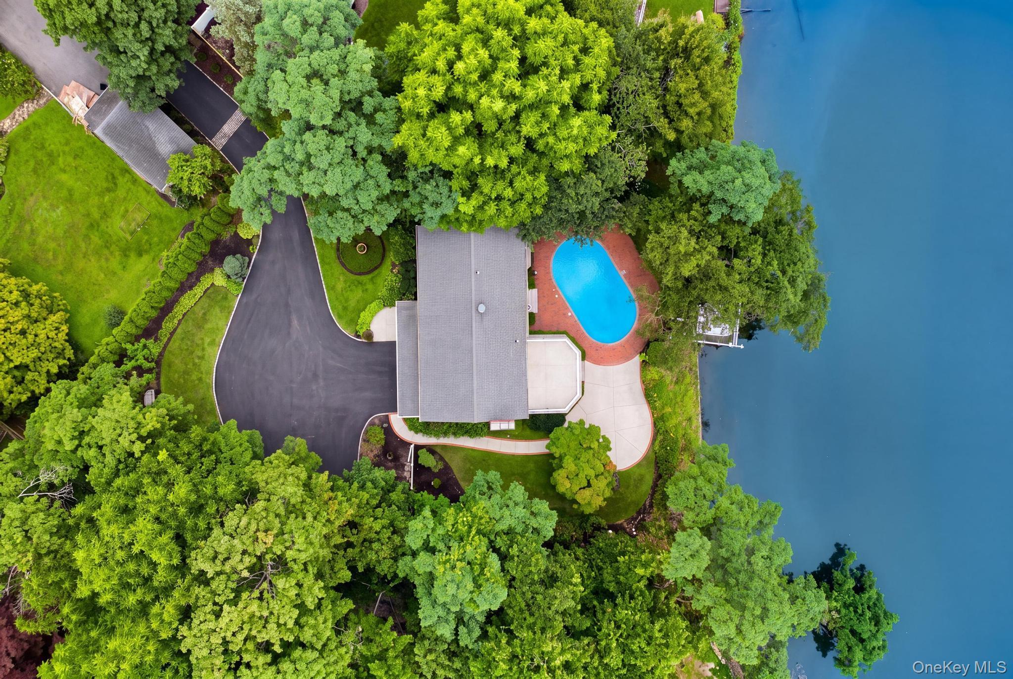 Single Family Prospect Road Suffolk County, NY 11721, MLS-1043237-33