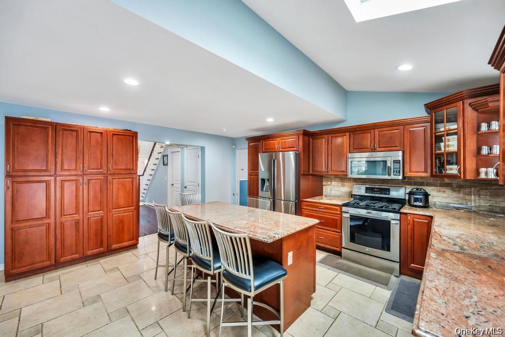 Single Family Garden Circle Nassau County, NY 11791, MLS-1043257-3