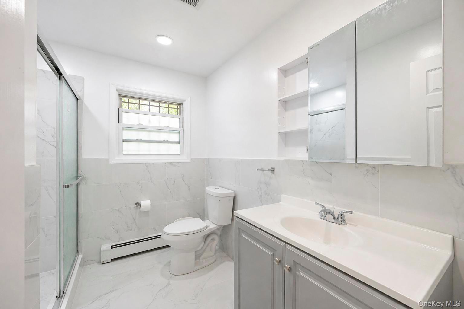 Single Family Robbins Street Suffolk County, NY 11757, MLS-1043269-19