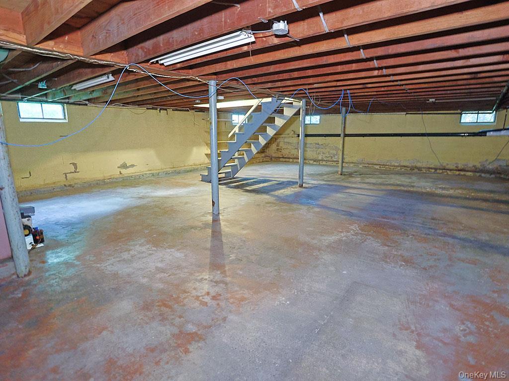 Single Family Pleasant View Road  Dutchess County, NY 12603, MLS-1043271-23