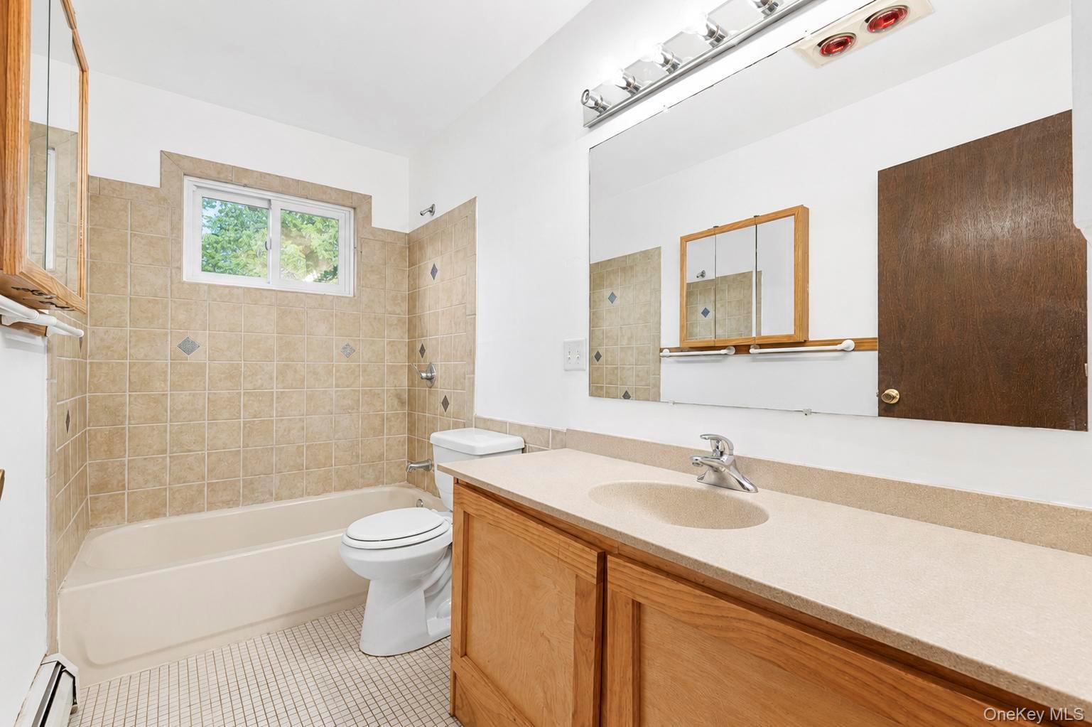 Single Family Ira Court Suffolk County, NY 11949, MLS-1043275-29