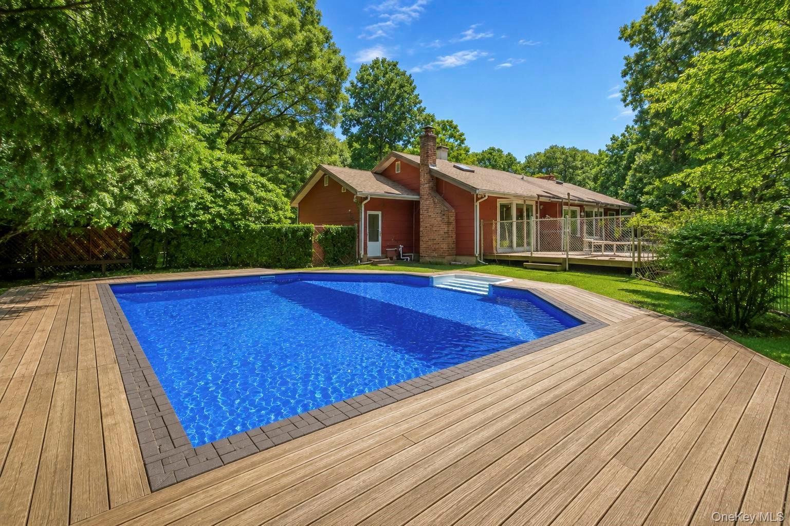 Single Family Ira Court Suffolk County, NY 11949, MLS-1043275-8
