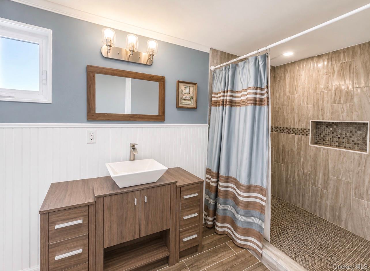 Single Family Belair Road Suffolk County, NY 11784, MLS-1043281-6