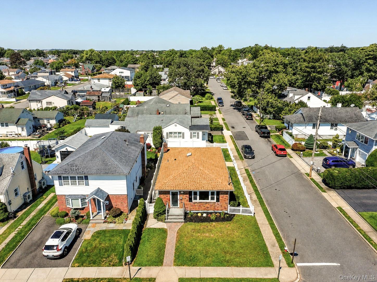 Single Family Grant Avenue Nassau County, NY 11714, MLS-1043288-3